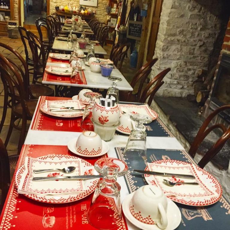 Logis Hotel La Grange Du Relais Colombey-les-deux-Églises Buitenkant foto